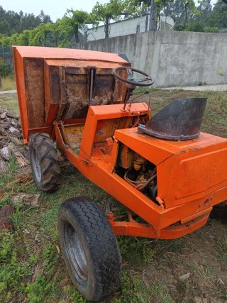 Dumper Naranja