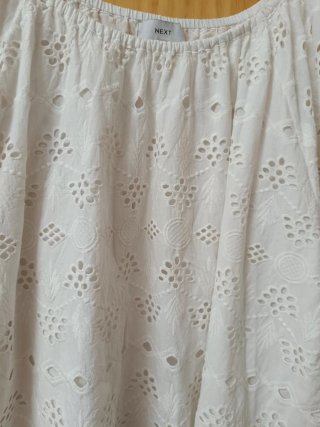 Blusa bordada manga globo talla 54/7XL