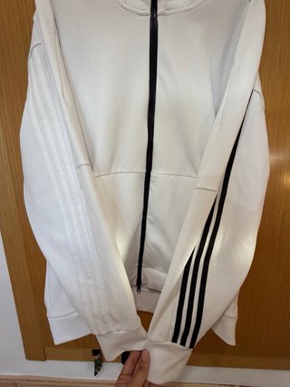 Chaqueta Adidas Blanca con Cremallera