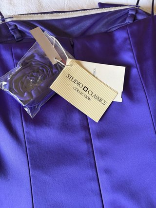 Vestido fiesta morado talla 42 con etiqueta