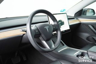 Tesla Model 3 RWD
