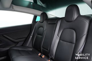 Tesla Model 3 RWD