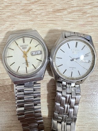 Lote de dos relojes Seiko 5 automático vintage