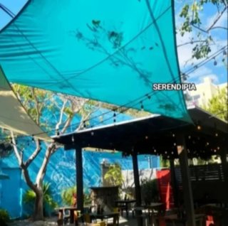 Toldo azul triangular 3x3x3 metros (2 unidades)