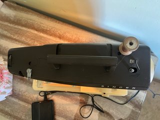 Máquina de coser Singer 7184 eléctrica