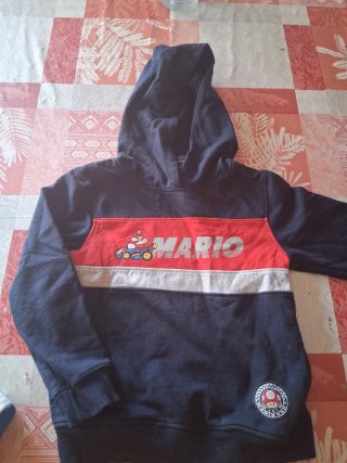 2 Sudaderas talla 6 años Mario y Paw Patrol