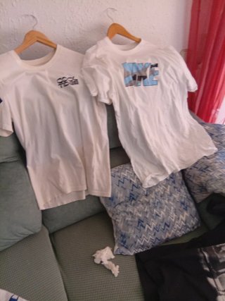 Lote  nueve Camisetas Champion Talla XL liberto Ni