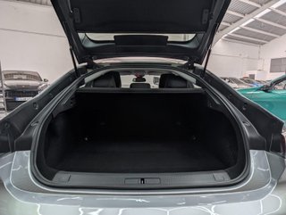 Peugeot 508 Peugeot 508 5P Business Line BlueHDi 130 EAT8