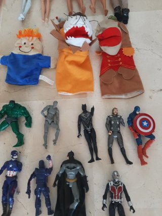 Lote 32  unidades Juguetes Variados × 20€