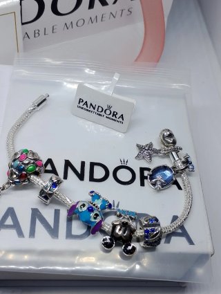 Pulsera Pandora 16cm con Charms