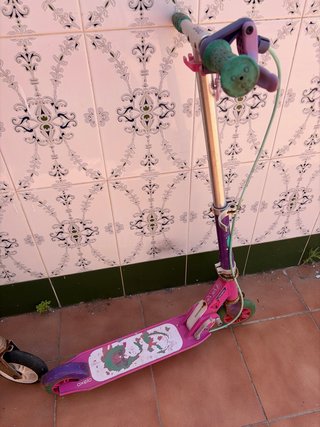 Monopattini per bambini, 8€ ciascuno