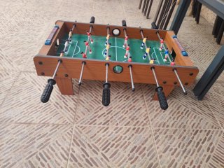 Futbolín de madera