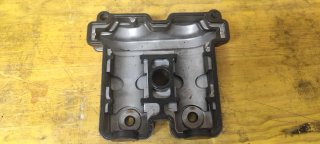 Tapa Balancines Hyosung Aquila 650 delantero.