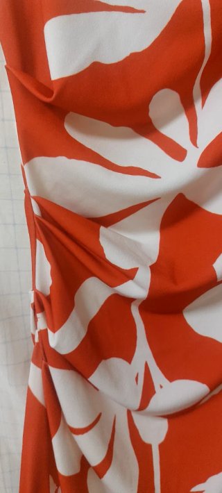 Vestido Sfera Estampado Floral Rojo y Blanco Talla