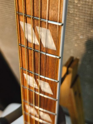 Epiphone Limited Edition Dove Pro Guitarra Blanca