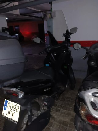 Yamaha Tricity 125 Negra