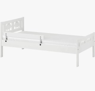Cama infantil blanca IKEA y colchón