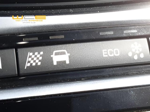 Jaguar XE 2.0 AJ200D Diesel Auto RWD XE Pure