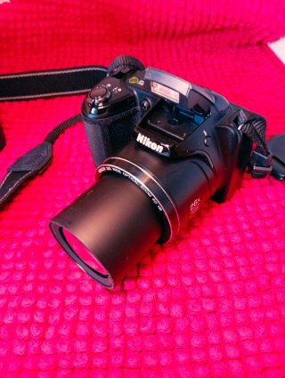 NIKON calidad fotos videos y potente Superzoom