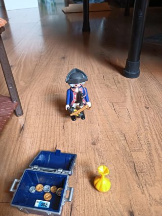 Playmobil Palapa con pirata y cofre