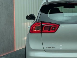Kia Niro 1.6 GDi HEV 104kW (141CV) Drive