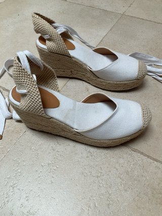 Esparteñas blancas con lazo