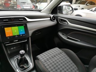 MG ZS 2022