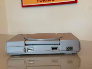 Playstation 1 Silver Completa + Red Alert