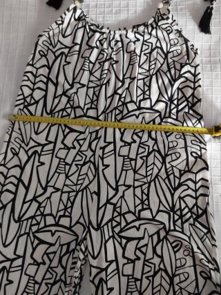 Mono Sfera Talla M Estampado blanco y negro