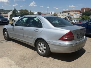 Mercedes-Benz Clase C 2001