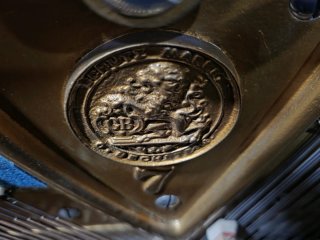 Antiguo piano vertical C.Bechstein con banqueta