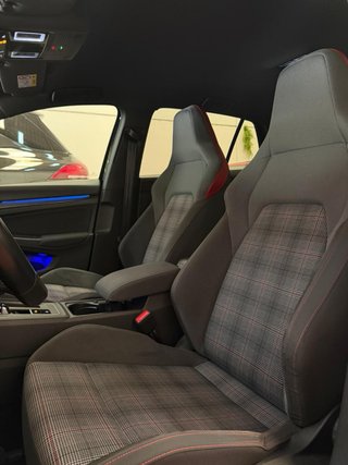 Volkswagen Golf 8 GTI