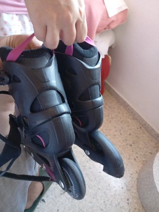 Patines Oxelo Negro Rosa Niña Talla Ajustable
