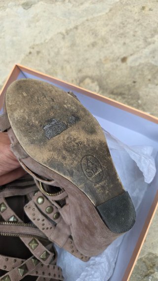 Sandalias Ash Beige y Doradas