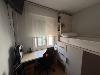 Litera con armario, escritorio y silla gamer