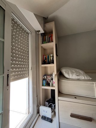 Litera con armario, escritorio y silla gamer