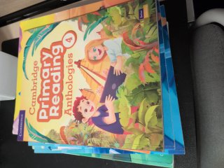 Libros de texto 4to Primaria Trinity college