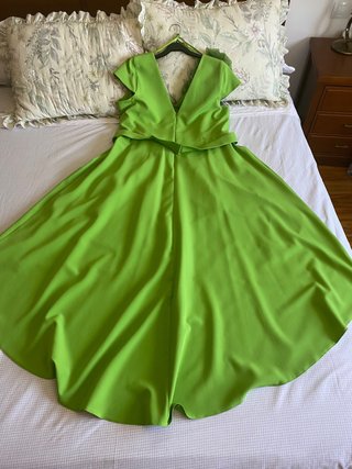 Vestido verde para bodas y comuniones