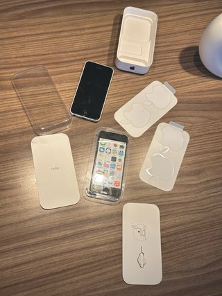 iPhone 5c 8GB con caja