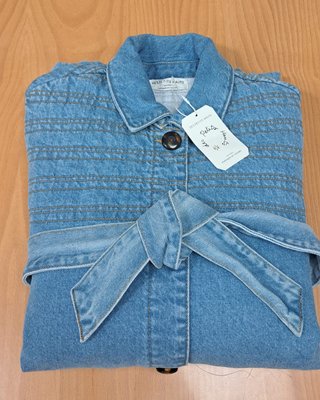 Chaqueta vaquera forrada de Des Petits Hauts.