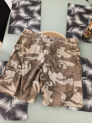 Pantalón corto cargo camuflaje Wrangler