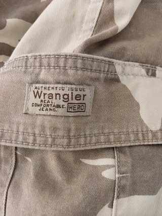 Pantalón corto cargo camuflaje Wrangler