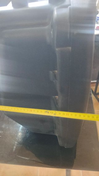 Altavoz profesional Skytec negro