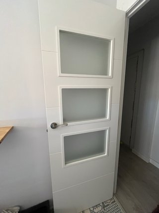 2 Puertas Madera Blancas con Cristal