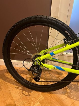 Bicicleta Rockrider ST100 Amarilla