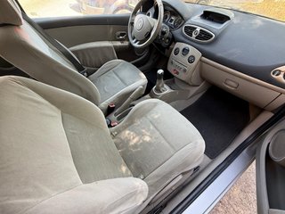 Renault Clio 2006