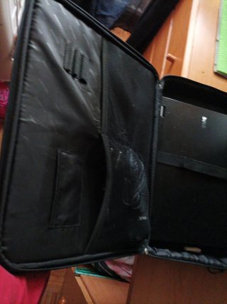 Funda portátil Toshiba negra