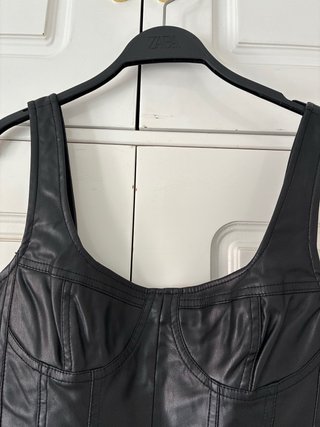 Vestido Bershka Negro Efecto Piel
