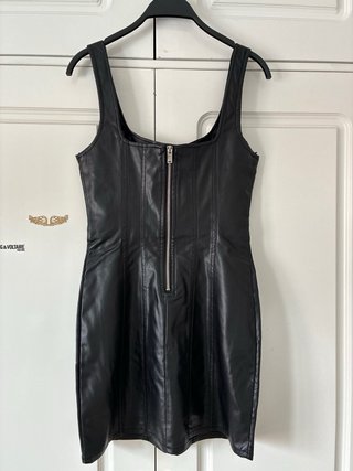 Vestido Bershka Negro Efecto Piel