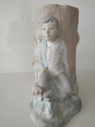 Figura Jarrón de porcelana
